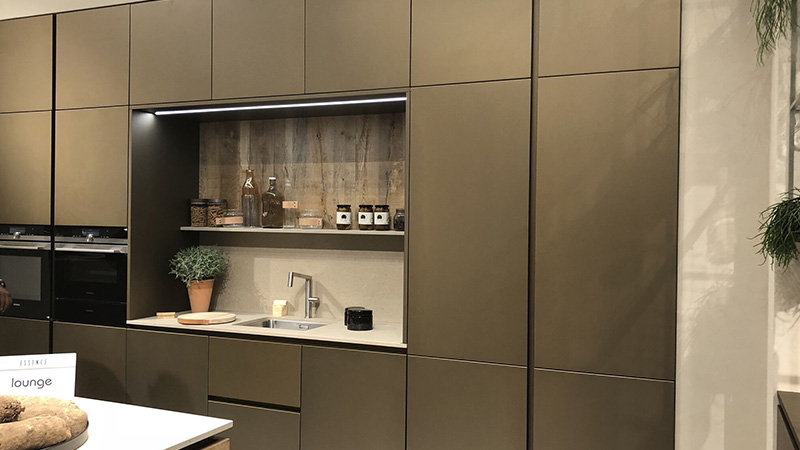 جدیدترین طرح های کابینت هایگلاس و چند نکته مهم درباره آن ها