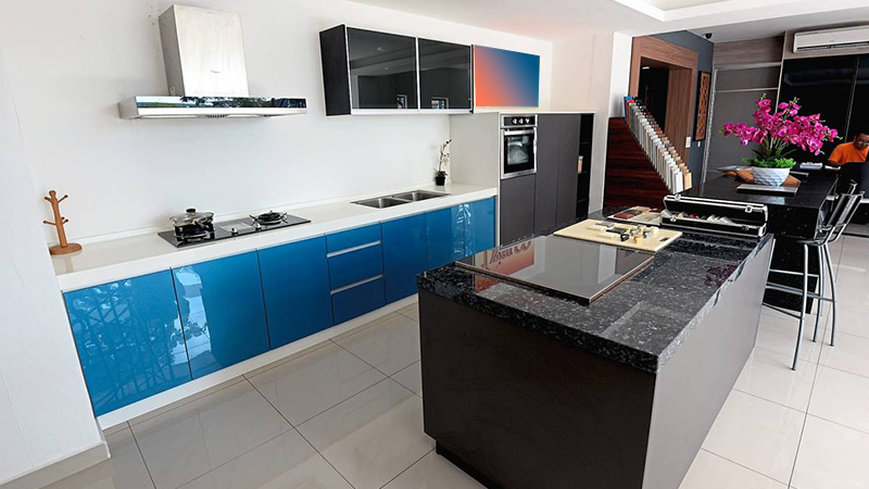 رقابت سخت چهاردانگه